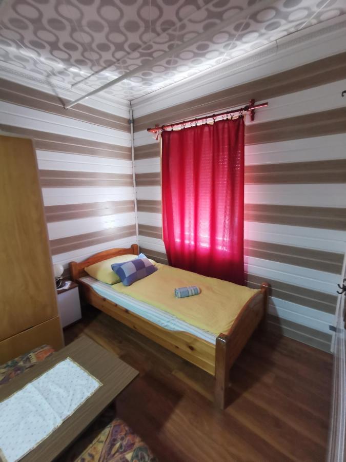 Edit Vendeghaz Тисауйварош Екстериор снимка